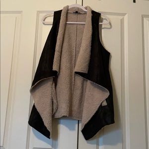 Sherpa vest
